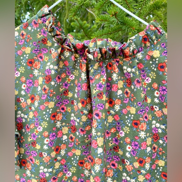 🎬SENT AS FREE GIFT Anna Kaci Floral Top, Size Medium - Picture 5 of 6